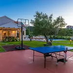 Bodula Vila *